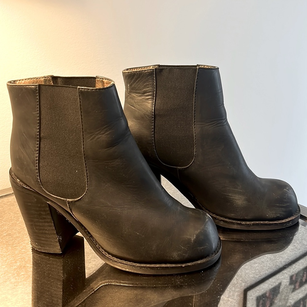 Jeffrey Campbell black booties